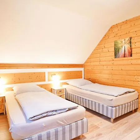 Modernes Mit Kamin & Garten In Ruhiger Lage هاسلفيلد