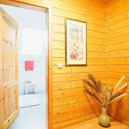 Modernes Mit Kamin & Garten In Ruhiger Lage هاسلفيلد